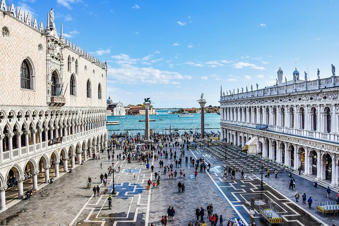 Private Venice Tour: Landmarks & Hidden Gems with Caffè Florian - How the pace really works in Venice crowds and heat
