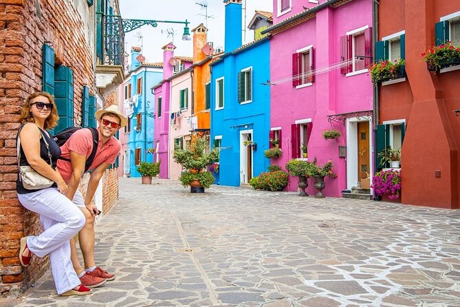 Private Venice Tour with a Local, Highlights & Hidden Gems, 100% Personalised - Meet at Palazzo Soranzo S. Polo and start with orientation