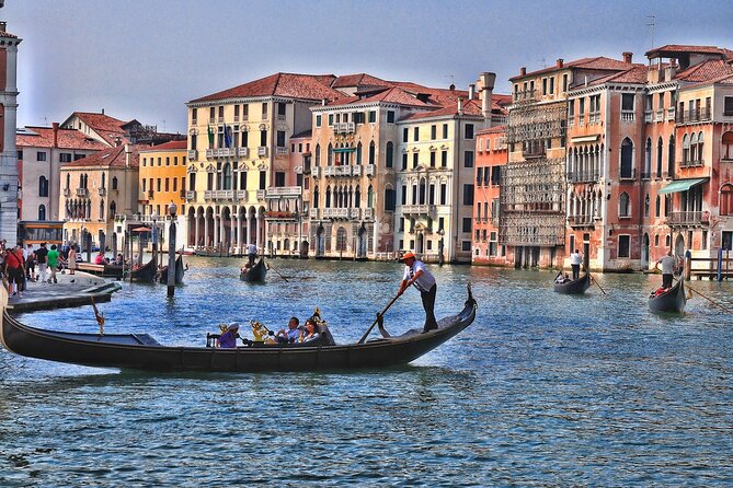 Public tour: Doge's Palace with St. Mark's Basilica & Gondolas - Meeting point, flow of the day, and what to watch for