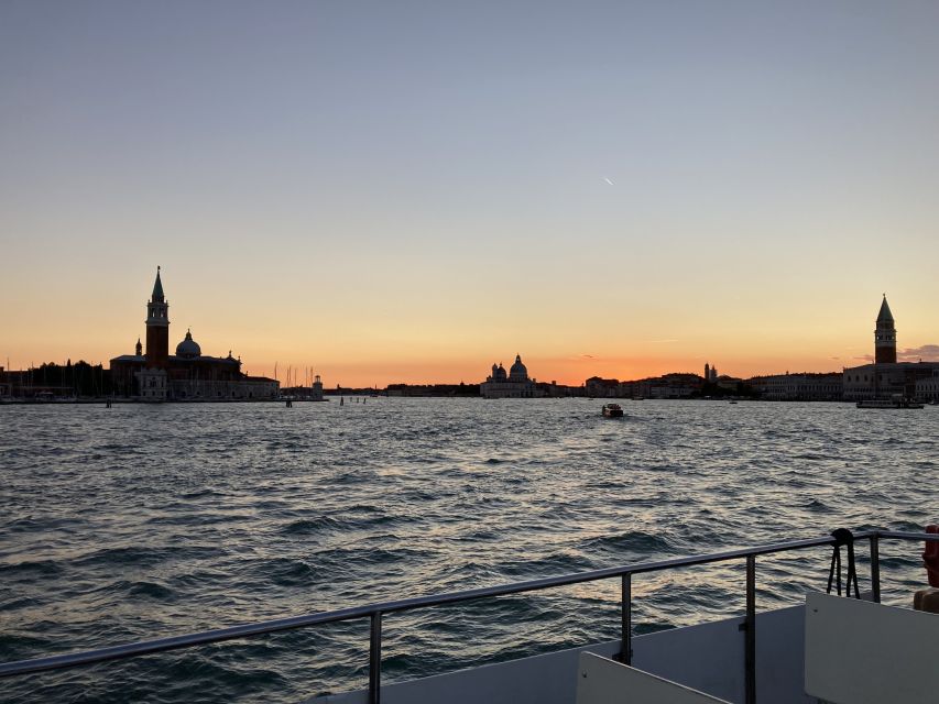 Punta Sabbioni - Venice at Sunset: Boat Tour with Aperitif - The St. Mark’s Area at Night: How to Spend 90 Minutes Well