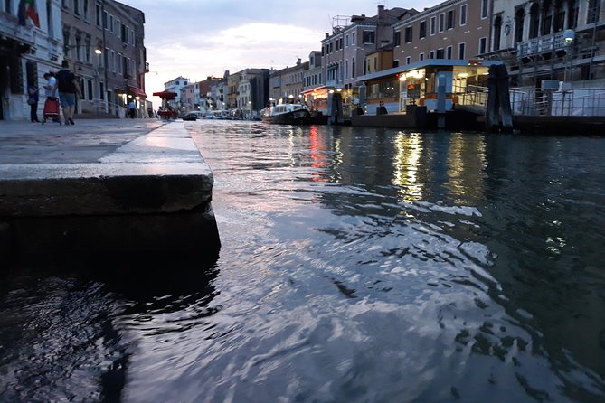 Rialto Food Tour and Gelato Tasting with a Local Guide - Weather, comfort, and what to wear for this Venice walk