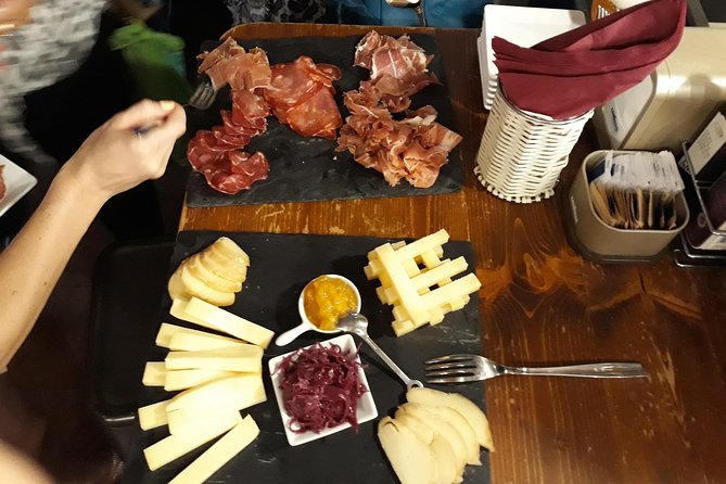 Rialto Food Tour and Gelato Tasting with a Local Guide - Meeting at Chiesa di San Giacomo di Rialto (and why it matters)