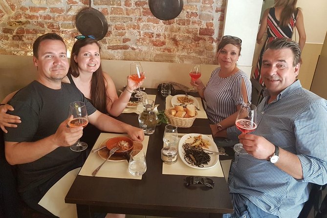 Rialto Market Food and Wine Lunchtime Tour of Venice - Stop 4: Casa di Marco Polo—history you can actually place