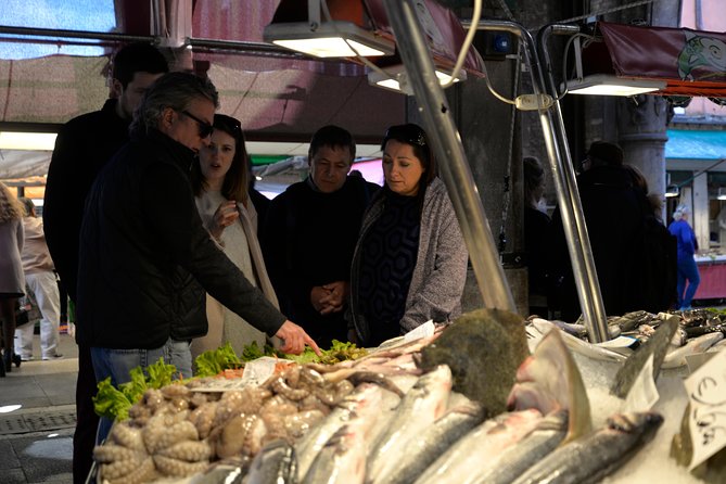 Rialto Market Tour with Hands on Cooking Class, Wine & Tiramisu - Should you book it? My practical take