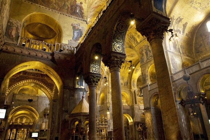 Saint Mark's VIP Night Tour: Exclusive Access Small Group Tour - Small group format (max six) and what it changes for you
