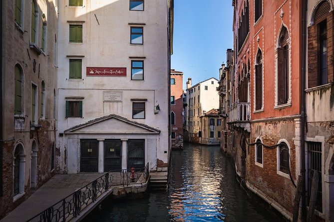 San Marco Pass: Basilica, Doge Pal. & Bell Tower Priority Tickets - The Bridge of Sighs and Doge’s Palace Prisons stop