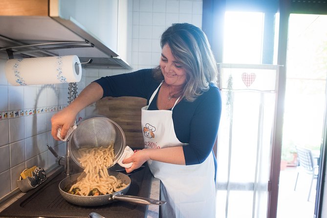 Share Your Pasta Love in a Local’s Home in Venice - Price and value: what you’re really paying for