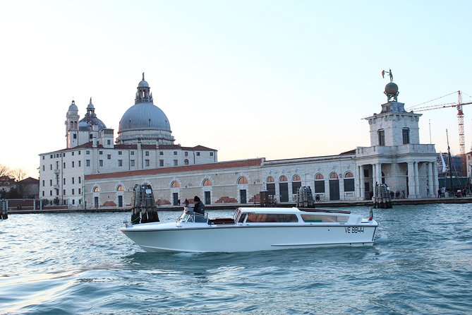 Shared Departure Transfer: Venice Hotels to Venice Train or Bus Station - Choosing Your Drop-Off: Santa Lucia Station vs Piazzale Roma