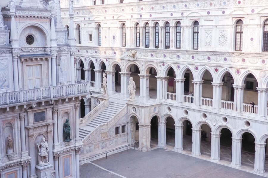 Skip-the-Line Guided Tour of Doge's Palace - Skip-the-line: what it does and what it can’t control