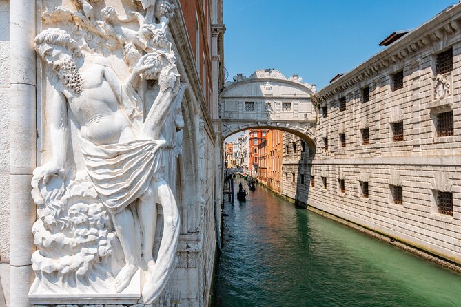 Skip the Line St Mark’s Basilica and Doge’s Palace Exclusive Tour - Doge’s Palace After the Basilica: Venice Power in Renaissance Rooms