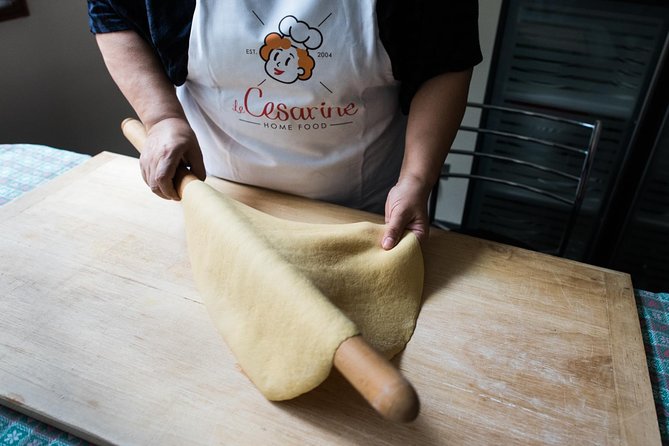 Small Group Pasta and Tiramisu Class at Local's Home in Venice - Your evening starts at Chiesa di San Giacomo di Rialto
