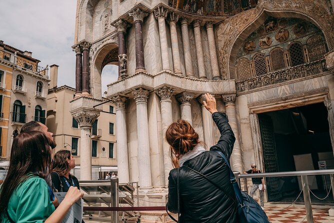 Small-group Saint Mark’s Basilica Priority Access - Stop 1: Piazza San Marco Orientation in About 5 Minutes
