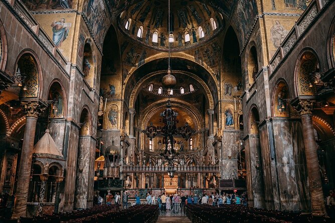 Small-group Saint Mark’s Basilica Priority Access - Stop 2: Inside San Marco for Mosaics, Meaning, and Photo Spots