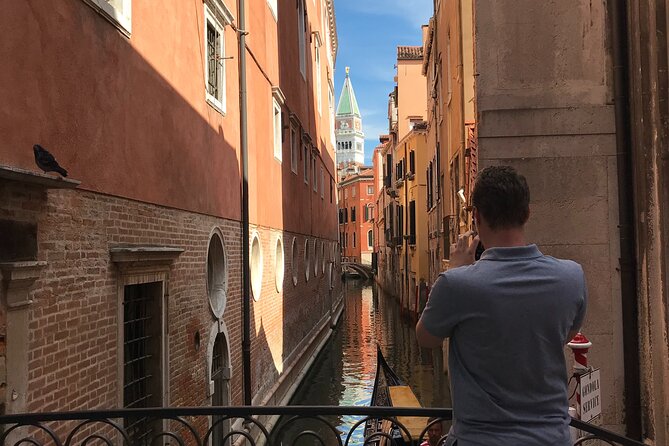 Small-Group Walking Tour of the Jewish Ghetto in Venice - Meet at Campo San Geremia: How the Tour Gets Going