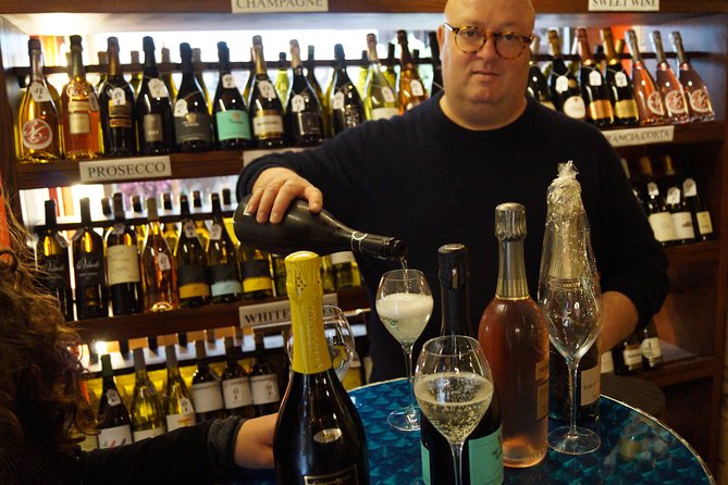 Sparkling Wine & Italian Prosecco Tasting in Venice - Inside Dai Do Cancari: What You Drink and Eat
