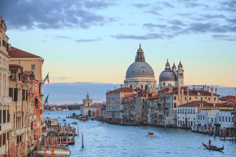 St. Mark’s Basilica, Doge’s Palace & Glass Factory Tour - Bridge of Sighs and the prison stories you’ll actually remember