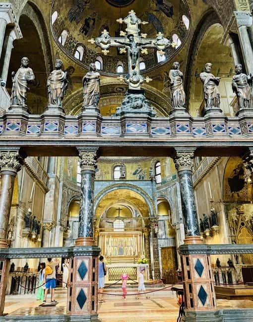St. Mark's Basilica: Priority Access, Audioguide & Guidebook - Priority access at St Mark’s: why this matters
