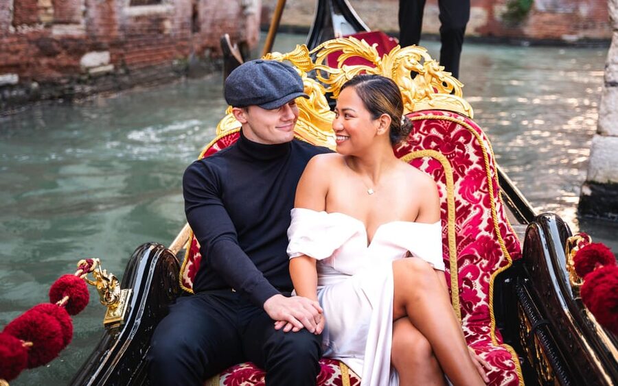 Stylish Photoshoots in Venice - A One-Hour Venice Photoshoot With Real Direction