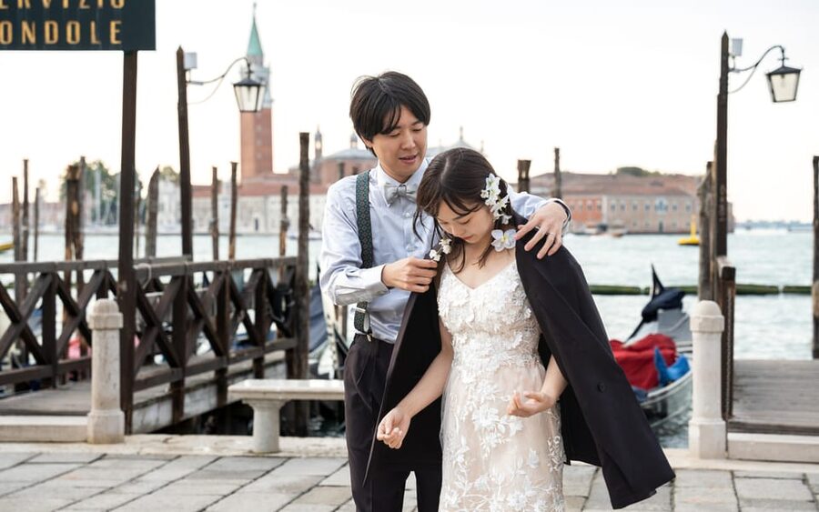Stylish Photoshoots in Venice - What You Get Afterward: 70–150 High-Res Photos That Don’t Feel Generic
