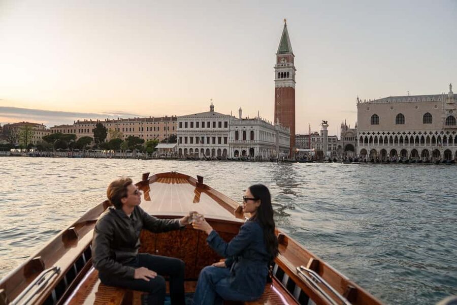 Sunset Serenity Cruise in the Venice Lagoon - How “private” this feels in practice (and what to expect from a small group)
