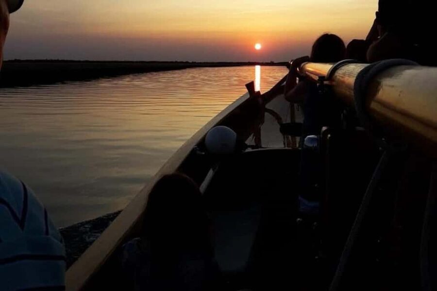 Sunset Venetian lagoon with prosecco - Onboard the Burano Fisherman Boat: Wood Charm and Modern Comfort