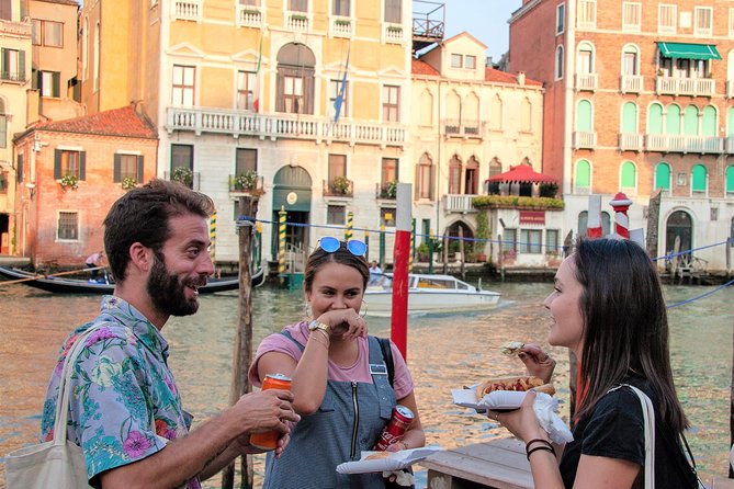 Tapas & Wines through secret Venice - Who Might Want a Different Option