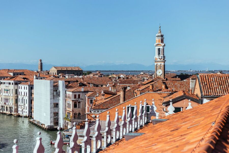 The Best of Venice: Family-Friendly Private Tour - Pastry tasting at a local workshop (and why it’s more than a snack)