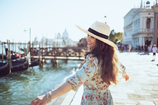 The Grand Canal & Rialto Bridge Private Photo Shoot - Photographers who coach you (and how that shows up in real results)