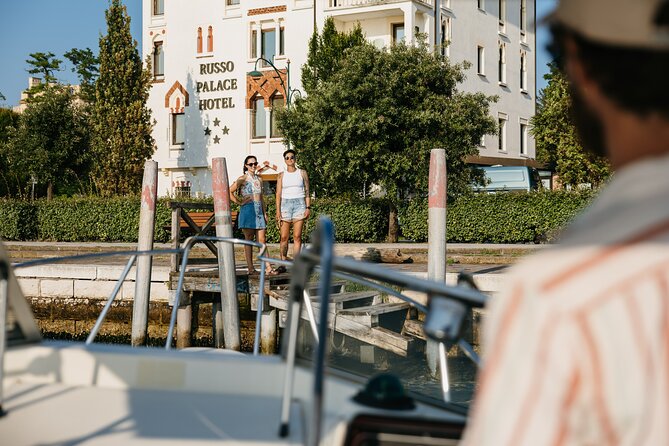 The Magic of the Venetian Lagoon - Small Group Boat Experience - Meeting Point and Timing: Hotel Metropole at 10:00