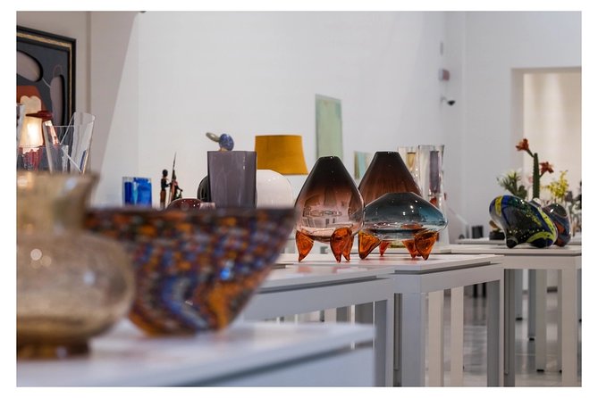 The Murano Glass Museum in Venice - Entering the museum: start on the ground floor, then rise into Murano glass