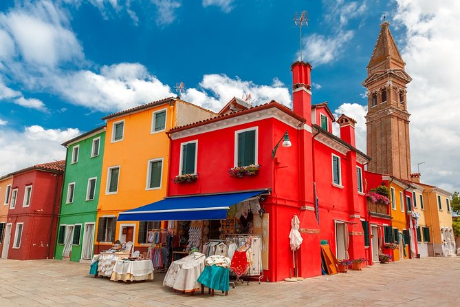 The Secret Corners of Burano - Where to Eat and Shop After the Tour