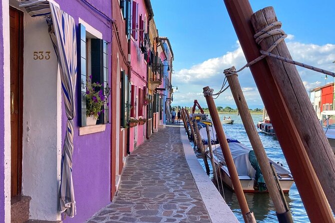 The Secret Corners of Burano - Small-Group Feel: Time, Size, and Comfort