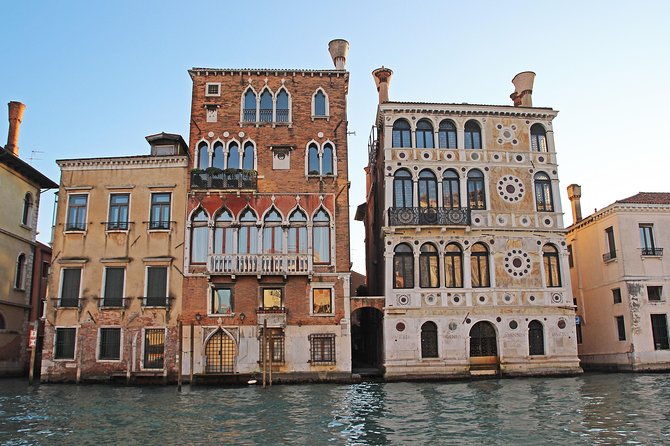 The Secrets of the Grand Canal - Special Private Boat Tour - Pickup at your hotel reception: the best kind of Venice convenience