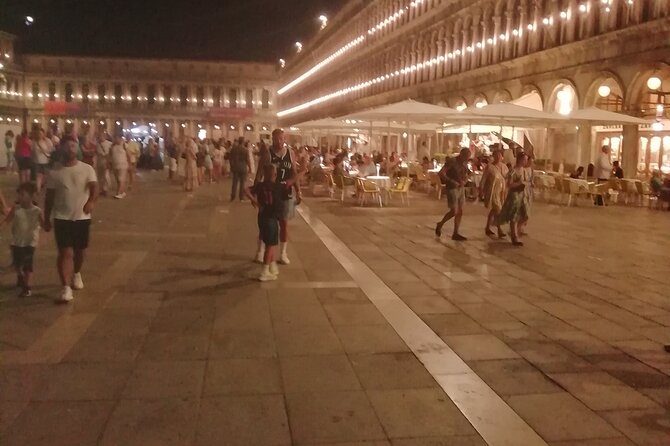 Tour of Venice between Art, History, Legend and Secrets - Stop 2: San Giovanni Crisostomo—Marco Polo family patronage and Renaissance art