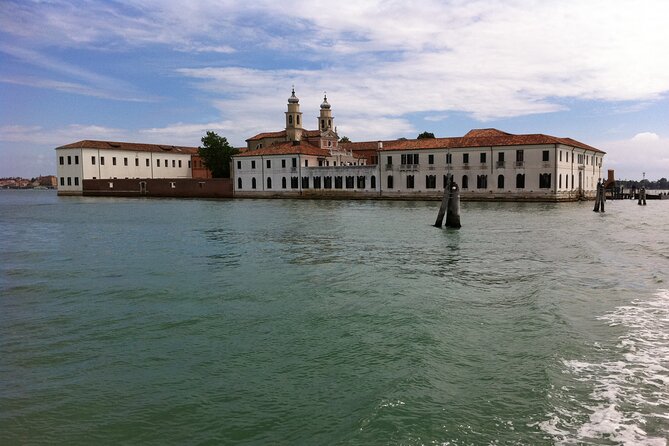 Tour to the islands of San Servolo and San Lazzaro degli Armeni - FAQ