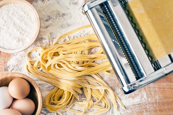 Traditional Home Cooking Experience in Venice - Cooking in a Venetian home: why this feels different