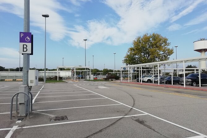 Transfer from Venice Airport to Trieste - Should you book this Venice airport to Trieste transfer?