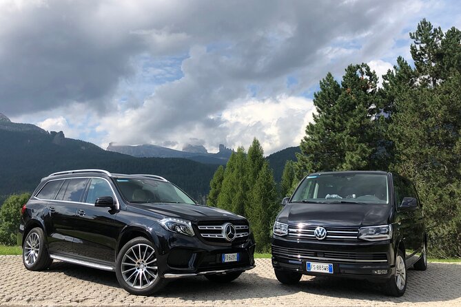 Transfer from Venice Marco Polo airport or Mestre station to Cortina d'Ampezzo - Local traffic and mountain-condition intel from your driver