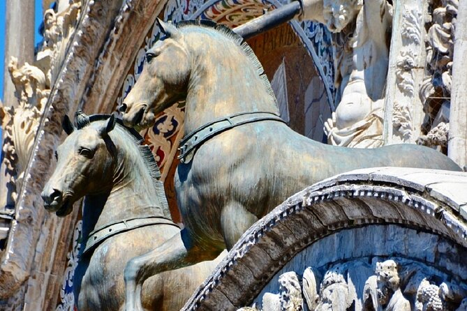 Unusual Perspectives of St Mark's Basilica & optional Pala d'Oro - Why St Mark’s Basilica is better with a timed guide