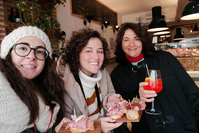Venetian Cicchetti Street Food and Sightseeing Walking Tour - Campo Santa Margherita Finish: A Good Place to Keep Exploring