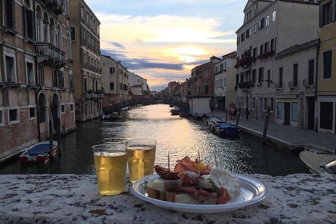 Venetian Food and Wine Tour with a Local - Campo S.S. Apostoli finish near Rialto: dessert and an easy ending