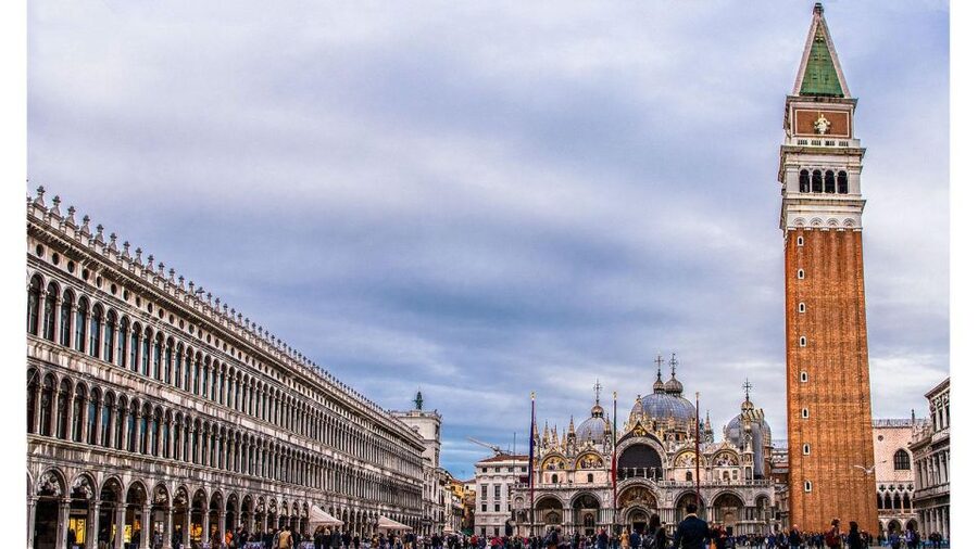 Venezia Audioguide - TravelMate app for your smartphone - How the TravelMate Venezia audioguide works on your phone
