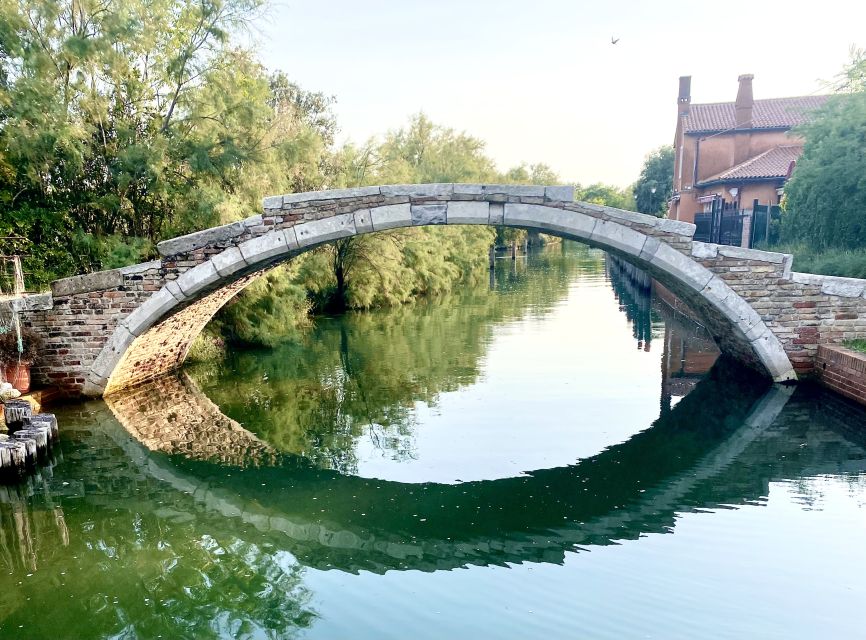 Venezia:Tour con aperitivo al tramonto - The Northern Lagoon and Barena: Where Still Water Tells a Story