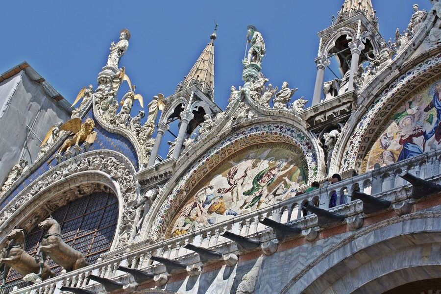 Venice: 1.5-Hour Wandering Around the City - Key things to notice on your Venice wander