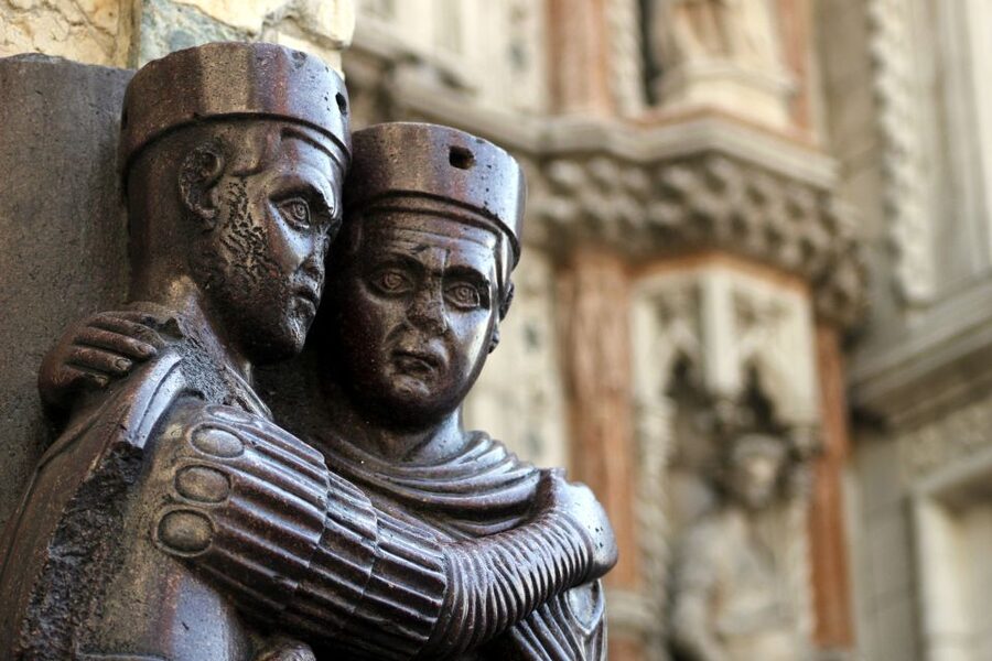 Venice: 1-Hour The Doge's Palace Tour - Meeting point and getting inside fast (without stress)