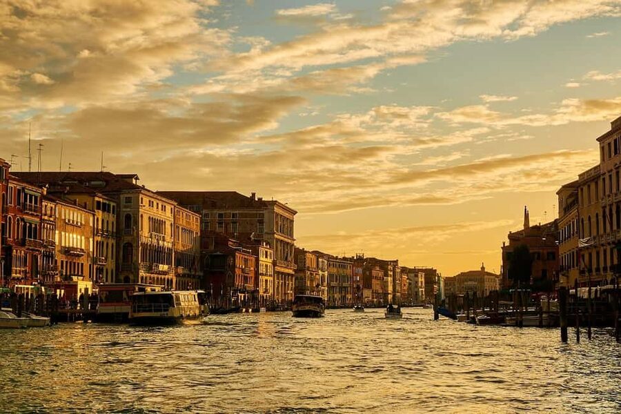Venice: 1700 Grand Canal Palace Insight & Casanova's Allure™ - FAQ