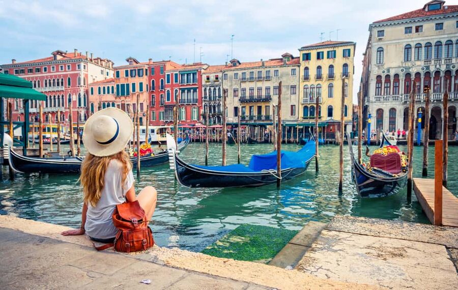 Venice: 30 minutes Enchanting Gondola Ride - Key Highlights Worth Noticing