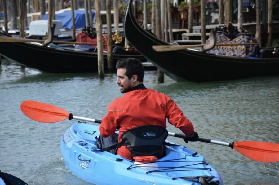Venice: 60' Quick Kayak Tour of Venice with guide - Gear and Comfort: What’s Included and What You Should Plan