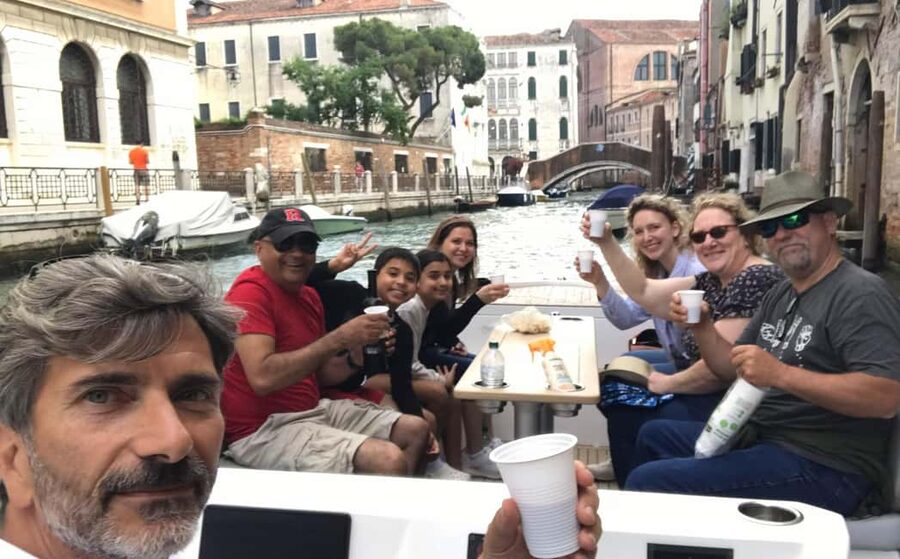 Venice: a boat tour among whispers of water and light, a reality to discover - Sunrise silence and Night Lagoon romance