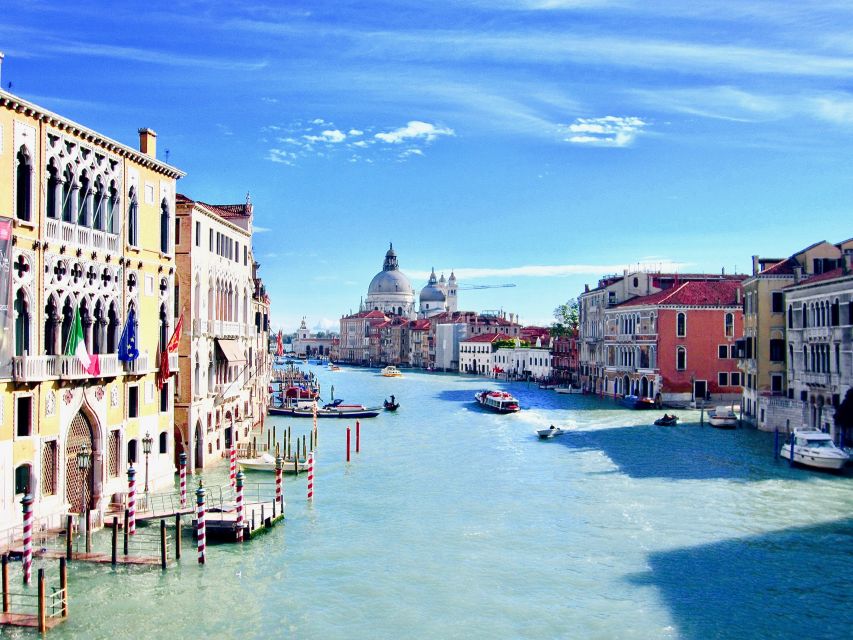 Venice: Basilica and Doge's Palace Tour with Gondola Ride - Gondola Ride Through Venice: Grand Canal Views and Famous Stops